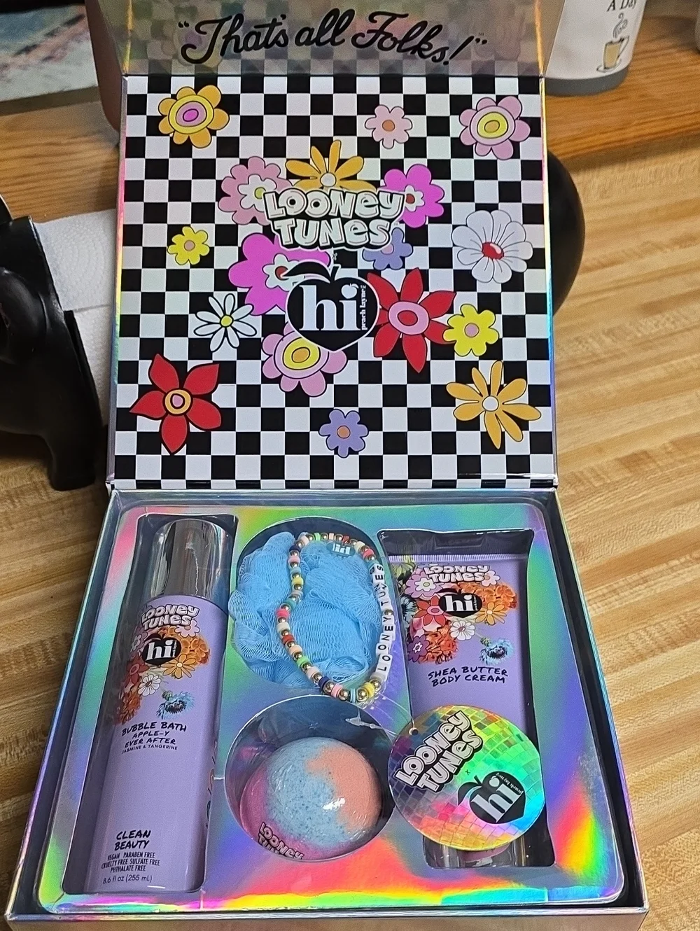 Looney Tunes Gift Box - Rainbow Holographic